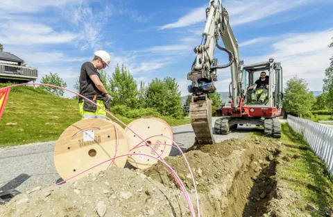 Offentlig støttede prosjekter Fiberytbygging.JPG